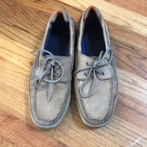 Men’s 9 1/2 Sperry top-sider